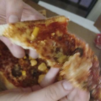 Hamursuz Pizza Ve Yetersiz Getir Müşteri Desteği