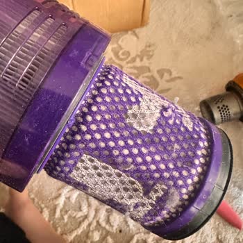 Dyson V12 Ücretli Bakım Hizmetinde Yüzeysel Temizlik Ve Kalite Eksikliği