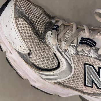 New Balance Ayakkabısında Kısa Sürede Yan Açılma: Üretim Hatası Ve İade Talebi