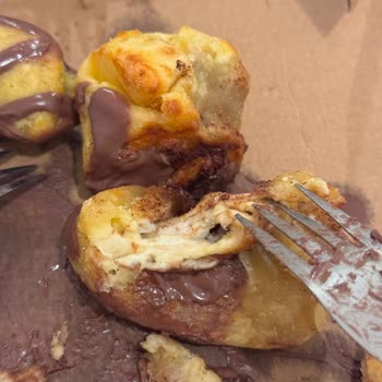 Cebeci Domino's Şubesinde Çiğ Cinnamon Roll Ve Kaba Müşteri Hizmetine Şikayet
