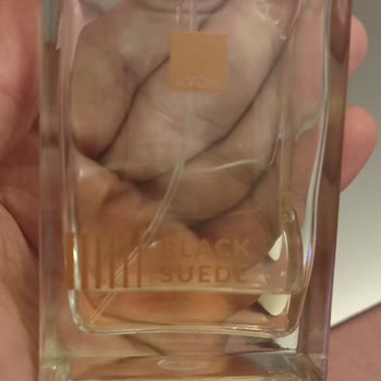 Alınan Avon Suede Parfüm Testerin Kokusundan Farklı Ve Tütün Kolonyası Gibi