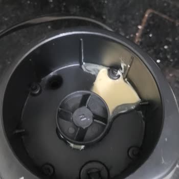 Tefal Blender'da Çıkan Lastik, Kesilme Riski Ve Garanti Reddi