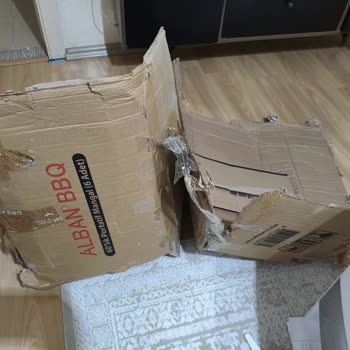 Dreame L20 Ultra Garanti Servisi Sonrası Kırık Şarj İstasyonu Ve Eksik Parçalar
