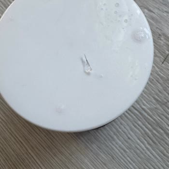 Watsons Peeling Ürünün İçindeki Cam Parçası Cilt Yaralanmasına Neden Olabilir