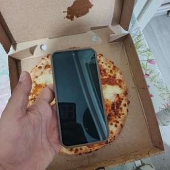 Orta Boy Pizza Yerine Küçük Gelen Ve 898 TL İadesi Reddedildi