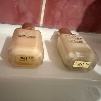 Estée Lauder Fondöten Renk Tonu Tutarsızlığı Ve Çözüm Bekliyorum
