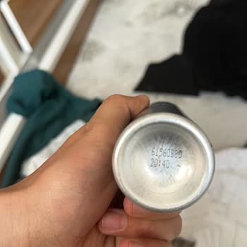 Nivea Deodorantı Kıyafetlerimde Silinmez Lekeler Oluşturdu