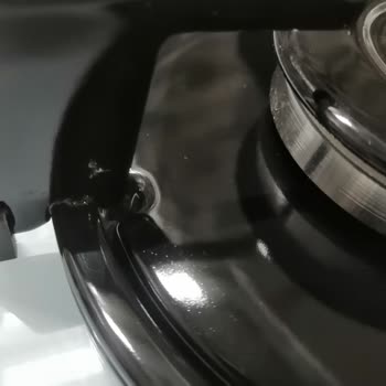 Simfer Cam Ocakta Emaye Kalkıklığı Ve Yanma Sorunu, Servis İlgisizliği