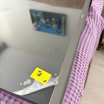 Media Markt'tan Alınan TV'de Çatlak Ekran Ve Müşteri Hizmetleri Yanıtsızlığı
