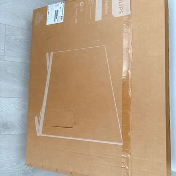 Media Markt'tan Alınan TV'de Çatlak Ekran Ve Müşteri Hizmetleri Yanıtsızlığı