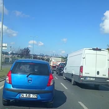 İstanbul Büyükşehir Belediyesi Köprüye Gidenleri Niye Bekliyoruz?