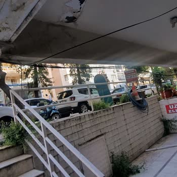 TurkNet’in İzinsiz Kabloları Binamızda Güvenlik Ve Hasar Problemlerine Yol Açtı