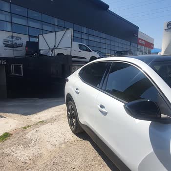 Servis Aracımın Sağ Arka Kapısına Göçük Ve PPF Yırtığı Verdi, Sorumluluğu Reddetti