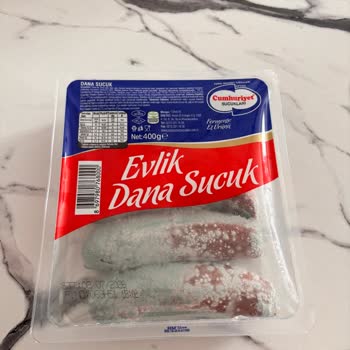 BİM Feriköy Şubesinde Küflenmiş Sucukla Karşılaşıldı