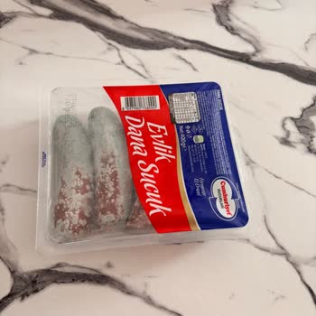 BİM Feriköy Şubesinde Küflenmiş Sucukla Karşılaşıldı