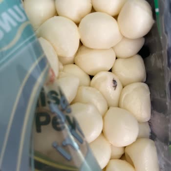 Allgross Marketinde Torunoğlu Misket Peyniri Üzerinde Böcek Bulunması
