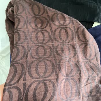 İmannoor Şallarındaki Üretim Hatası Ve Yanıtsız Müşteri Desteği