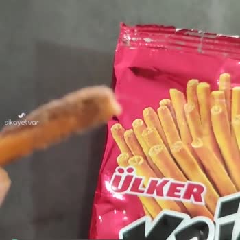 Ülker Krispi Kıl Çıkması İçinden