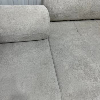 Kumaş Renk Alıyor, Koltuklar Eski Görünüyor: Değişim Talebi