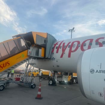 Pegasus Uçuşunda Kapı Değişikliği, Teknik Arızalar Ve İade Talebi