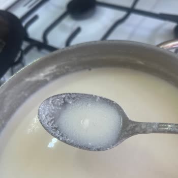 Tarihi Geçmemiş Sütte Uzama Ve Pütürlü Yapı Kalite Sorunu