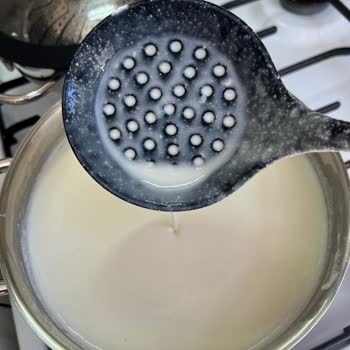 Tarihi Geçmemiş Sütte Uzama Ve Pütürlü Yapı Kalite Sorunu