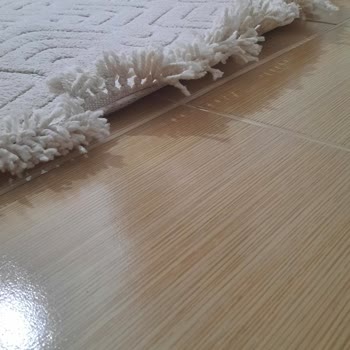 Halı Kenarları Kıvrılıyor, Satıcılar Soruna Karşı Duyarsız