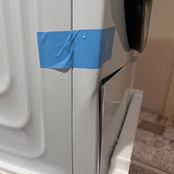 Hasarlı Çamaşır Kurutma Makinesi Teslim Edildi, Kargo Almadı Ve Müşteri Hizmetleri Yardımsız