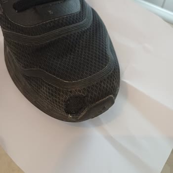 Çocuk Ayakkabısının Bir Ayda Deforme Olması Ve Değişim Talebi