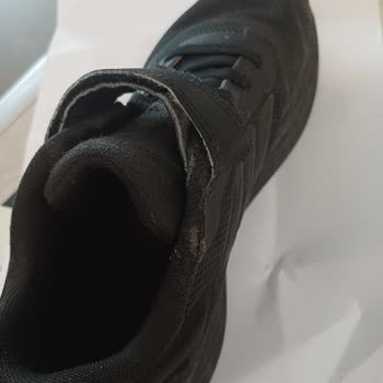 Çocuk Ayakkabısının Bir Ayda Deforme Olması Ve Değişim Talebi