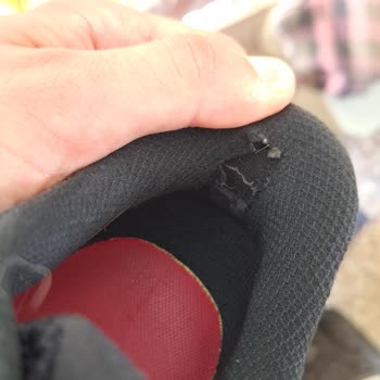 Skechers Ayakkabısında Tekrarlayan Topuk Deformasyonu Ve Tutarsız Servis Kararı