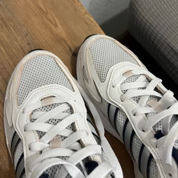 Adidas Eclyptix 2000 Ayakkabılarda 18 Gün İçinde Sararma Ve Cevapsız İade Talebi