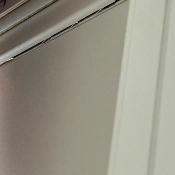 Su Sızıntısı Dolabı Şişirdi Üç Hafta Çözülmedi