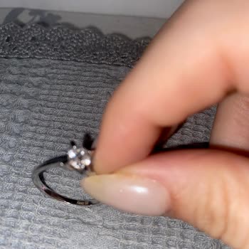 Atasay Yüzüğümde Safir Taşı Ve Yazı Kayboldu Mağaza Çözüm Sağlamıyor