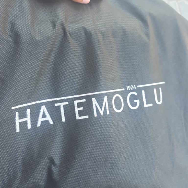 Hatemoğlu Takım Elbisesi Sürekli Tüy Topluyor Ve Değişim Reddedildi
