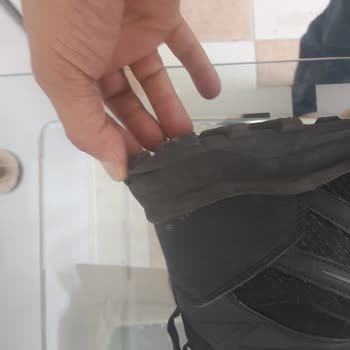 Kışlık Botta Üretim Hatası Ve Mağazanın Kullanıcı Hatası İddiası