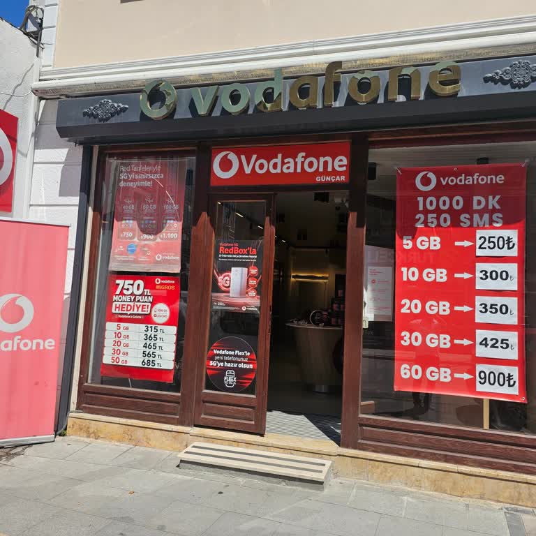 Vodafone Bayisinde Ücretsiz Hat Teslimatı Reddedildi Ve 1700 TL Ücret Talep Edildi