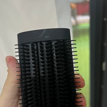 Dyson Airwrap Aşırı Isınma Ve Çizik Başlıklarla Güvenimi Sarsan Teslimat