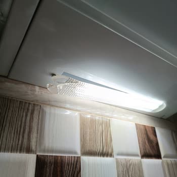LED Lamba Kapağındaki Kırılma Garanti Kapsamına Alınmadı Ücretsiz Değişim İstiyorum