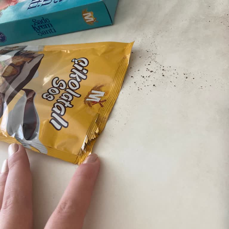 Migros Hemen'de Patlak Çikolata Sos İçin Ücret İadesi Talebi