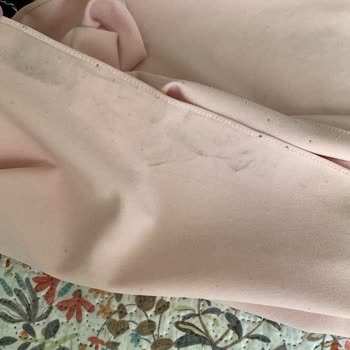 Manşet Giyim’in Tanıtımına Uygun Olmayan Elbise Ve İade Reddi