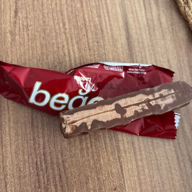 Tadelle Fındık Dolgulu Sütlü Çikolatanın Renk Bozulması Ve Güven Kaybı