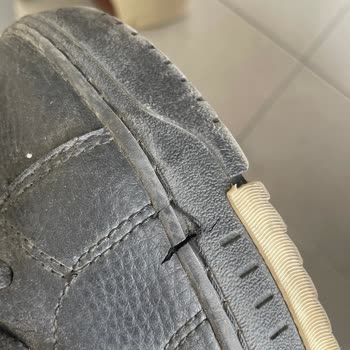 Hummel Ayakkabısında Kısa Sürede Yan Yırtılma Ve Garanti Reddi