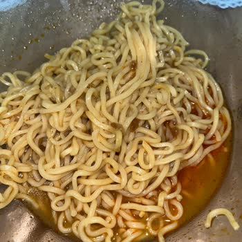 Indomie Noodle’da Siyah Topak Ve Gıda Güvenliği Endişesi