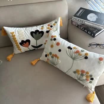 Renk Uyuşmazlığı Nedeniyle Kırlent Kılıflarının Değiştirilmesi Talebi