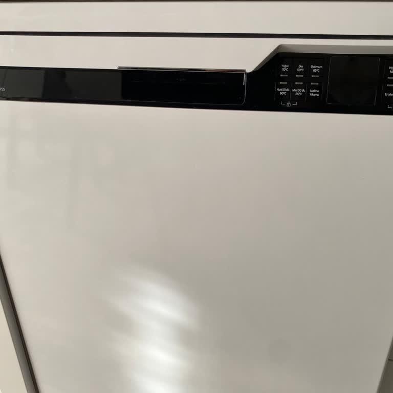 Arçelik Servisinin Çizik Bulaşık Makinesi Kapak Sorunu Ve Ücretsiz Değişim Talebi