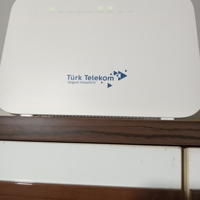 Büyükçekmece'de Fiber İnternet Kesintisi İşimi Aksatıyor Ve Acil Çözüm Talep Ediyorum