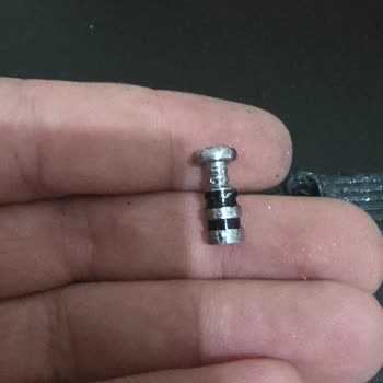 VESA Ayağı Kırıldı Ve Destekten Yanıt Gelmedi