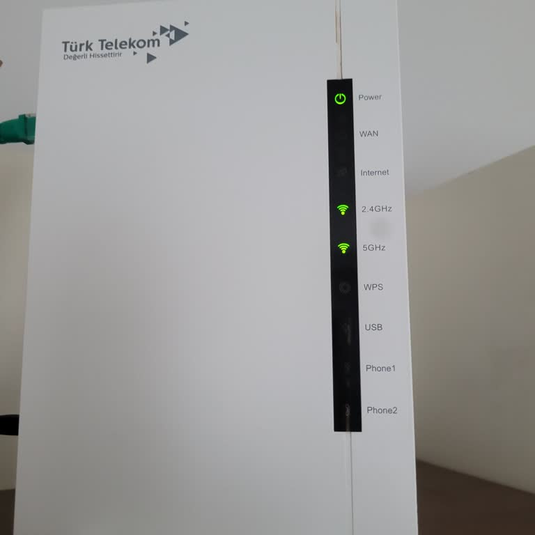 Kopmuş İnternet Kablosu Binada 4 Gün Kesintiye Neden Oldu Acil Müdahale Talebi