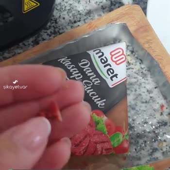 Maret Market Dana Sucuktan Kemik Çıkması